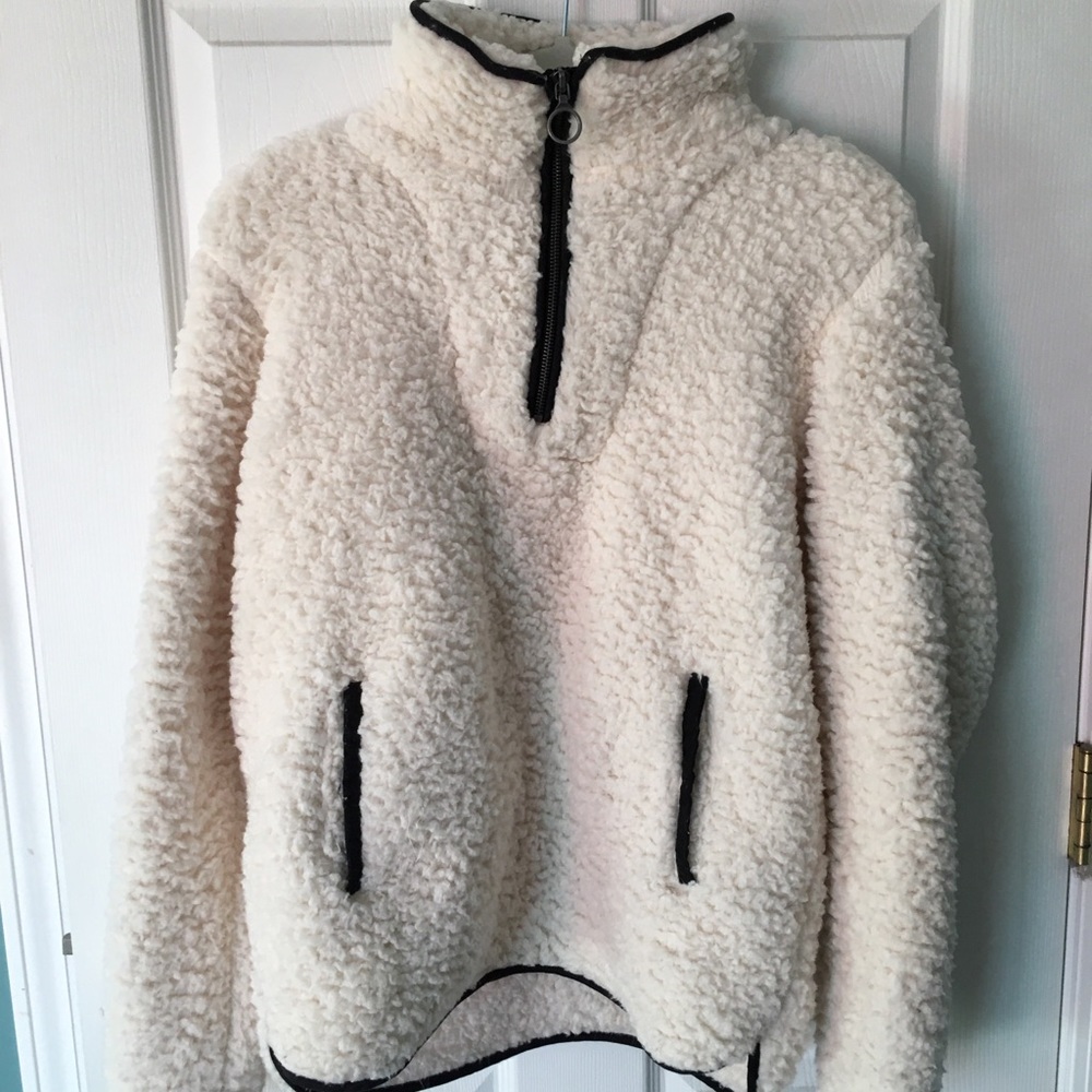 Sherpa Fleece Sweatshirt